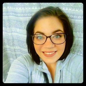 Meet your Posher, Madeline